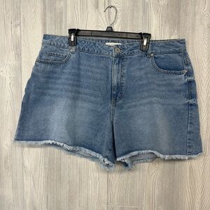 Eloquii Denim Shorts 🩷